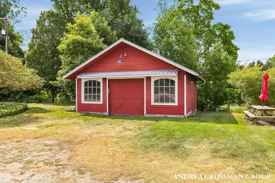 2048 Lakeshore Drive, Fennville, MI 49408 - Photo 94