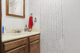 310 S Monroe St, Sturgis, MI 49091 - Photo 18