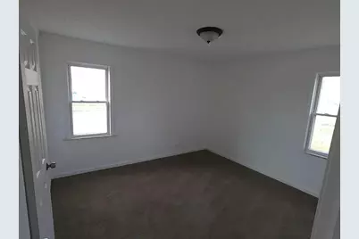 26548 Eton Avenue, Dearborn Heights, MI 48125 - Photo 8