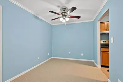 1942 Axtell Drive #3, Troy, MI 48084 - Photo 6