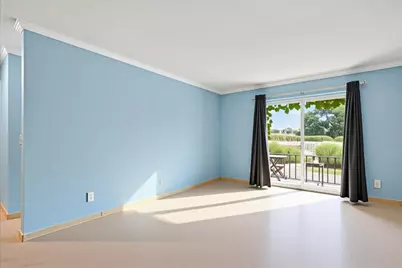 1942 Axtell Drive #3, Troy, MI 48084 - Photo 4