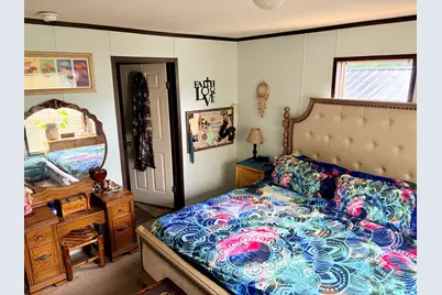 360 E Tuttle Road #212, Ionia, MI 48846 - Photo 6