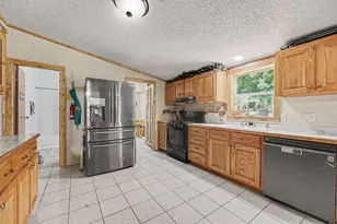 5847 W Austrian Pine Ln, Grant, MI 49327 - Photo 8