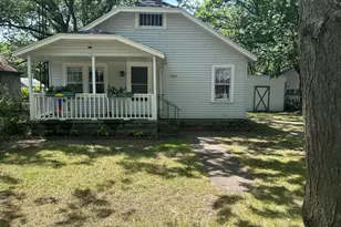 1925 Valley St, Muskegon, MI 49442 - Photo 1