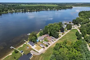 52070 Lake Ave, Three Rivers, MI 49093 - Photo 26