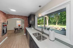 3446 Charing Cross Rd, Ann Arbor, MI 48108 - Photo 16