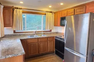 30048 Lake Bluff Dr, Covert, MI 49043 - Photo 20