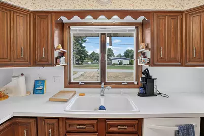 372 South Hills Drive, Battle Creek, MI 49015 - Photo 20