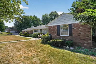 372 South Hills Drive, Battle Creek, MI 49015 - Photo 2