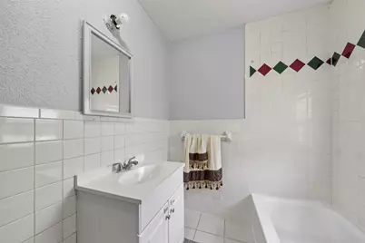 8410 W Newburg Road, Carleton, MI 48117 - Photo 34