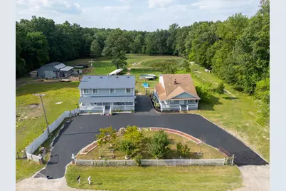 8410 W Newburg Road, Carleton, MI 48117 - Photo 2