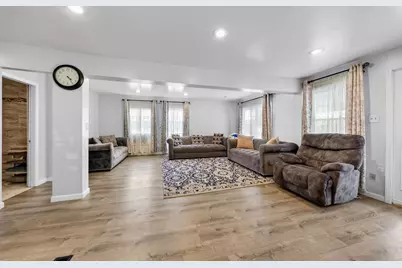 8410 W Newburg Road, Carleton, MI 48117 - Photo 18