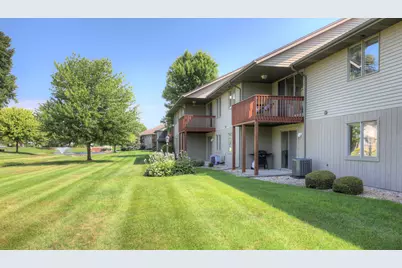 265 Interlaken Court, Zeeland, MI 49464 - Photo 4