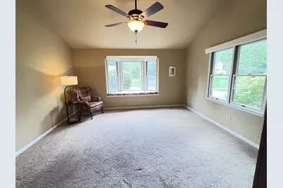 7708 Hunters Pointe, Brighton, MI 48116 - Photo 32