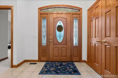 5263 Pine Slope Drive SW, Wyoming, MI 49519 - Photo 6