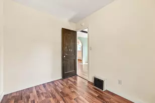 223 Quigley Blvd SW, Grand Rapids, MI 49507 - Photo 14