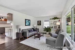 1936 Carlton Ave NE, Grand Rapids, MI 49505 - Photo 4