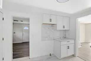 1580 Beidler St, Muskegon, MI 49441 - Photo 8