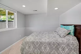 421 Macomb Ave NW, Grand Rapids, MI 49534 - Photo 20