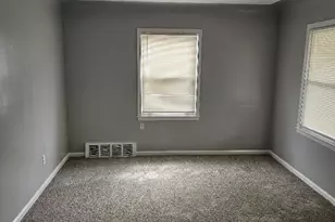 3337 S Bassett, Detroit, MI 48217 - Photo 2
