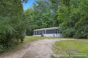 8394 Nugent Ave NE, Rockford, MI 49341 - Photo 4