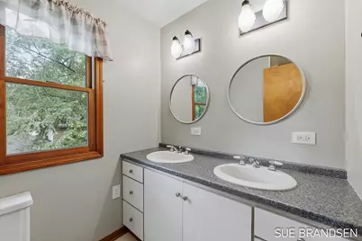 357 N State Street, Zeeland, MI 49464 - Photo 32