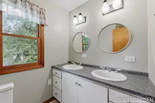 357 N State St, Zeeland, MI 49464 - Photo 32