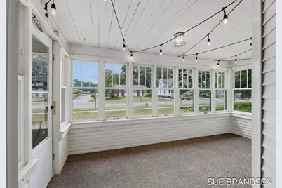 357 N State Street, Zeeland, MI 49464 - Photo 14