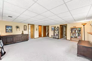 711 Waterview Ct, Grandville, MI 49418 - Photo 22