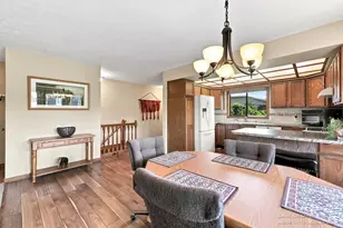711 Waterview Ct, Grandville, MI 49418 - Photo 8