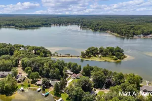 8563 Lynwood Ln, Mecosta, MI 49332 - Photo 46