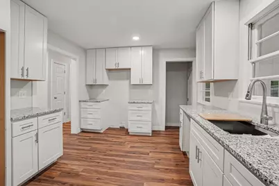 13084 Hoyt Drive, Battle Creek, MI 49014 - Photo 10