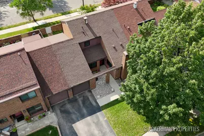 200 Heritage Commons Street SE, Grand Rapids, MI 49503 - Photo 6