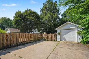 250 W Franklin St, Otsego, MI 49078 - Photo 20