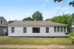 250 W Franklin St, Otsego, MI 49078 - Photo 2