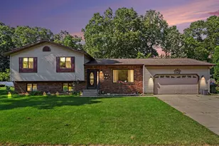 1452 Adams Ave, Muskegon, MI 49442 - Photo 2
