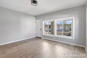 39 Fair St SE, Grand Rapids, MI 49507 - Photo 6