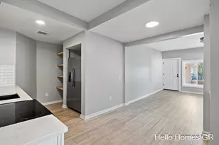39 Fair St SE, Grand Rapids, MI 49507 - Photo 10