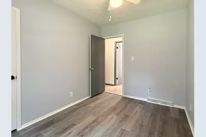 30417 Us-12, Niles, MI 49120 - Photo 14