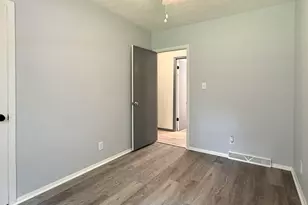 30417 US-12, Niles, MI 49120 - Photo 14