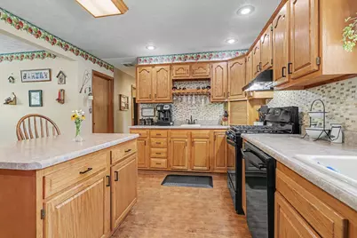 28783 Sarabyn Street, Dowagiac, MI 49047 - Photo 6