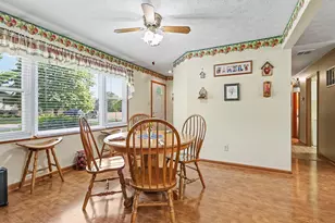 28783 Sarabyn St, Dowagiac, MI 49047 - Photo 12