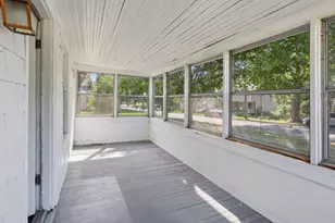 221 E Colfax St, Hastings, MI 49058 - Photo 28