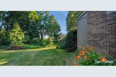 834 Brook Village Court, Holland, MI 49423 - Photo 30
