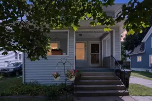 1017 Woodbridge St, Jackson, MI 49203 - Photo 2