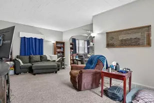 1017 Woodbridge St, Jackson, MI 49203 - Photo 10