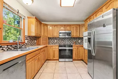 1330 S Griffin Street, Grand Haven, MI 49417 - Photo 14