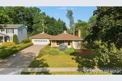 627 Hall Boulevard, Mason, MI 48854 - Photo 1