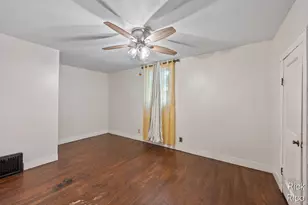 2246 Harding Ave, Muskegon, MI 49441 - Photo 12