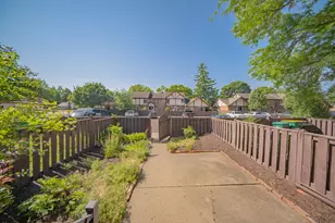 963 Terrace Ln N, Ypsilanti, MI 48198 - Photo 4